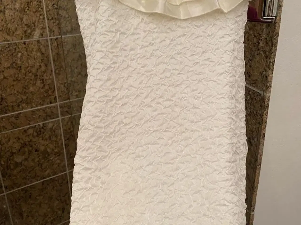 Billede 1 - Flot hvid kjole str small