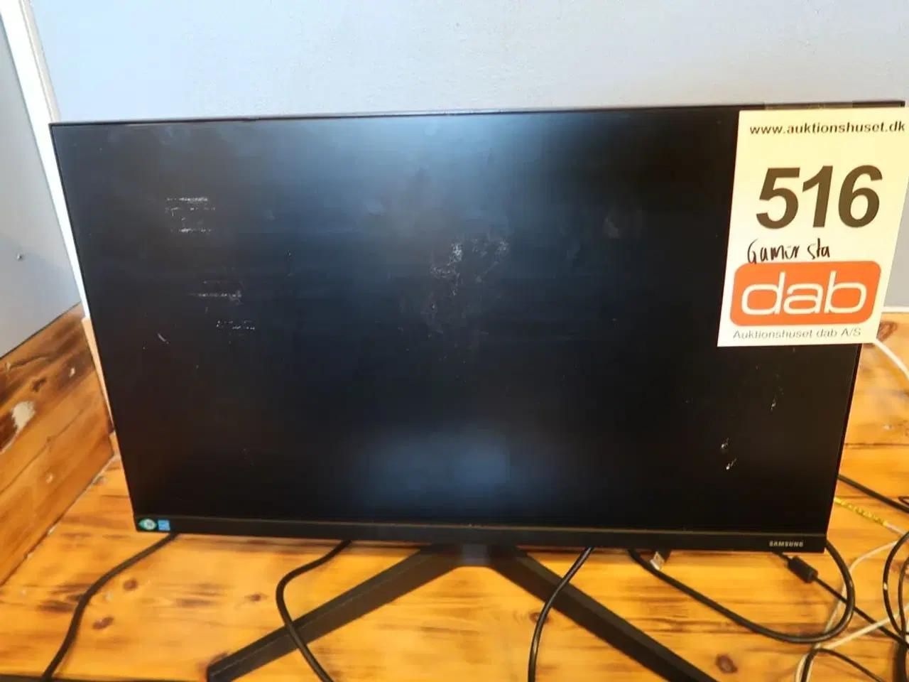Billede 6 - Samsung LF24T370FWR 24" skærm + keyboard, mus, headset & gamerstol