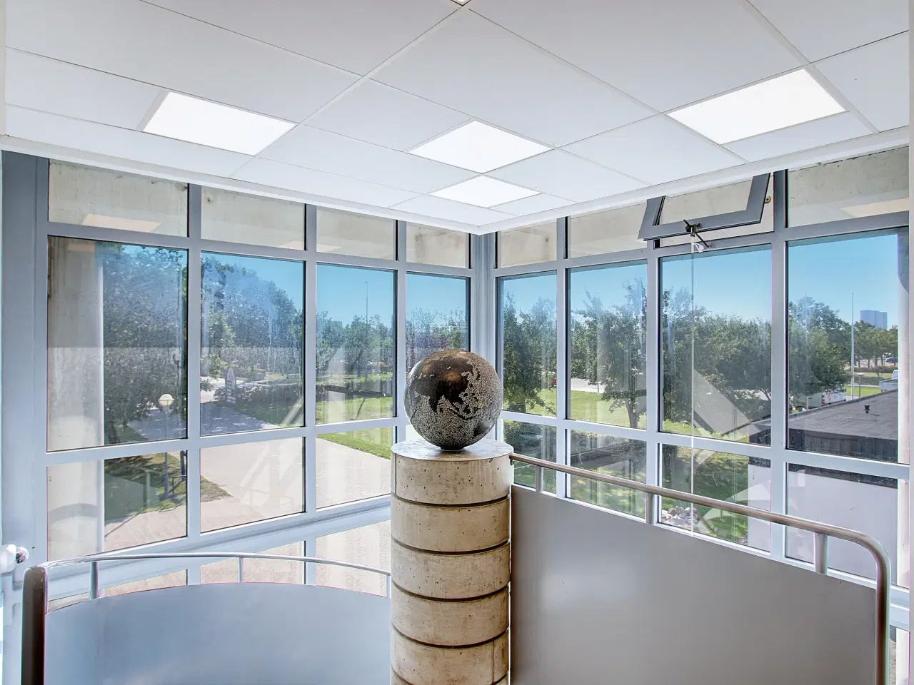 Billede 2 - Kontor. administration. showroom. callcenter. webshop. let montage mm.