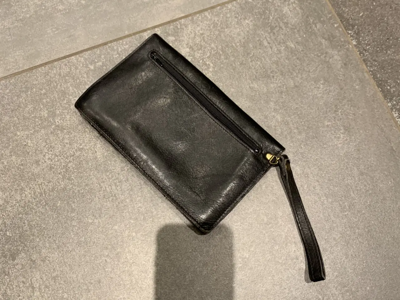 Billede 3 - Lille taske - skind