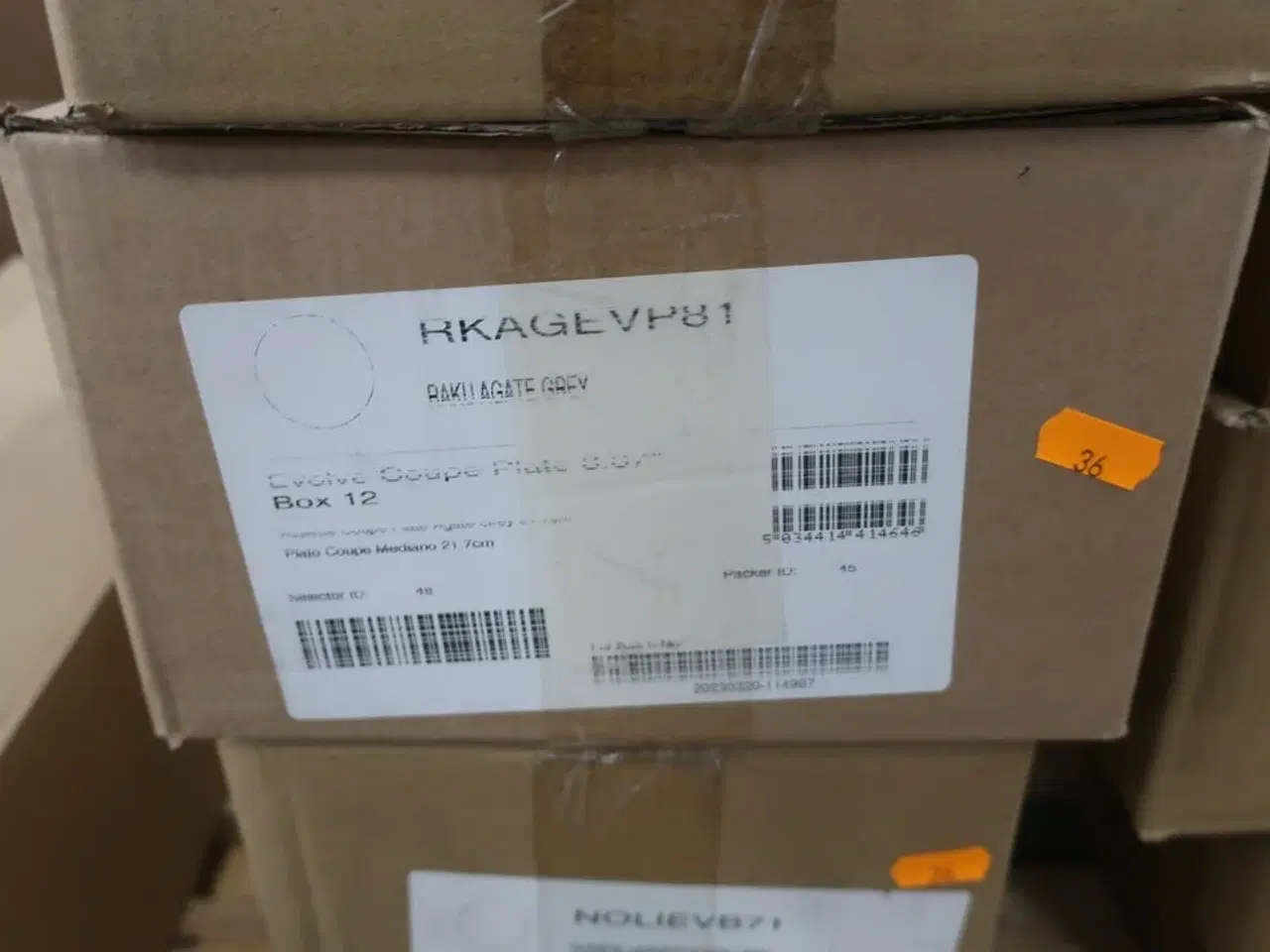 Billede 4 - Diverse tallerkner CHURCHILL