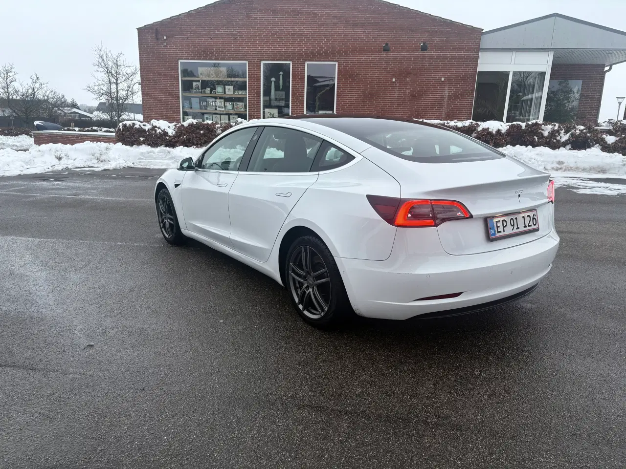 Billede 4 - TESLA MODEL 3 Standart Range plus +