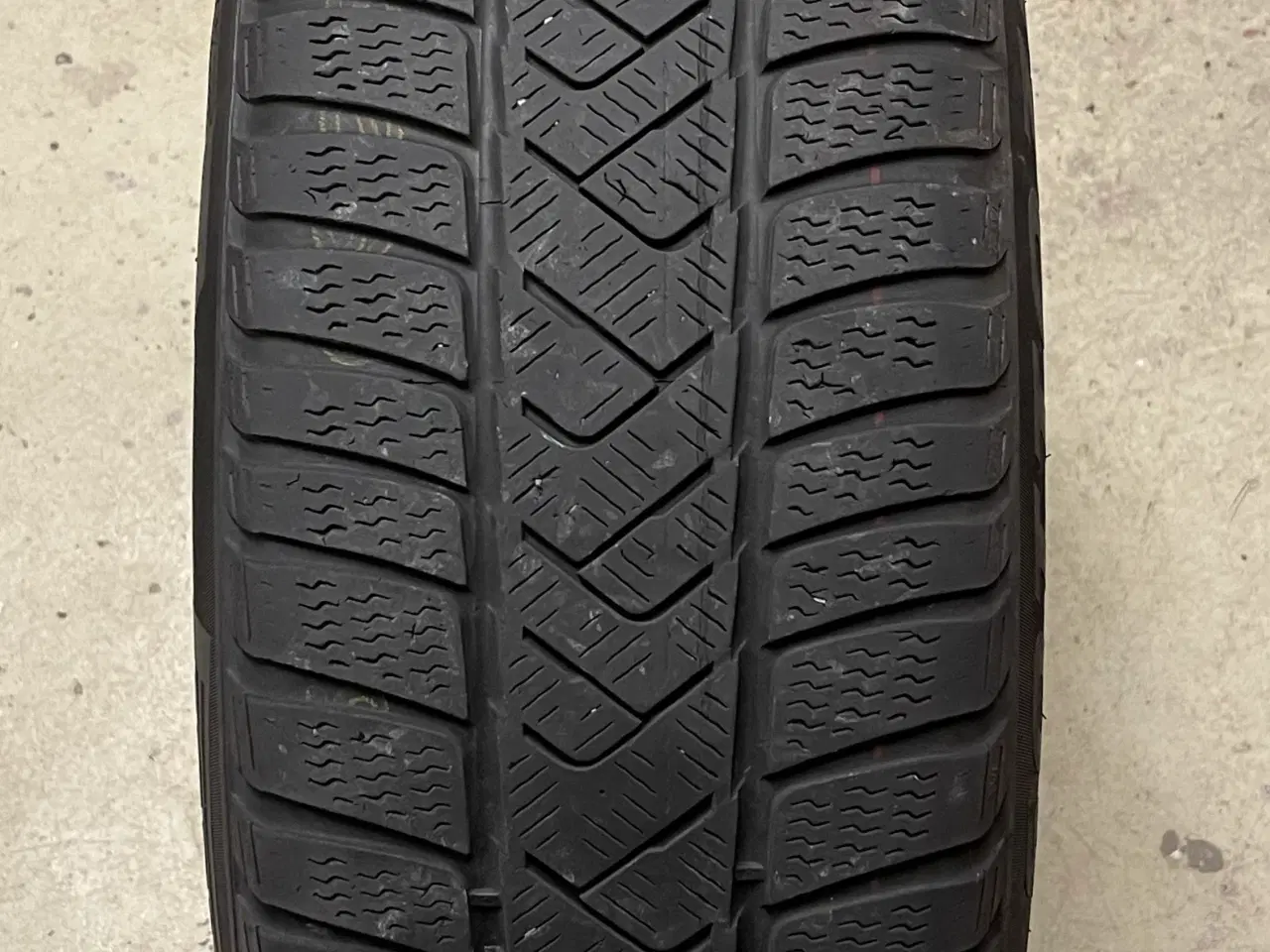 Billede 13 - BMW Dicastel alufælge med Pirelli vinterdæk