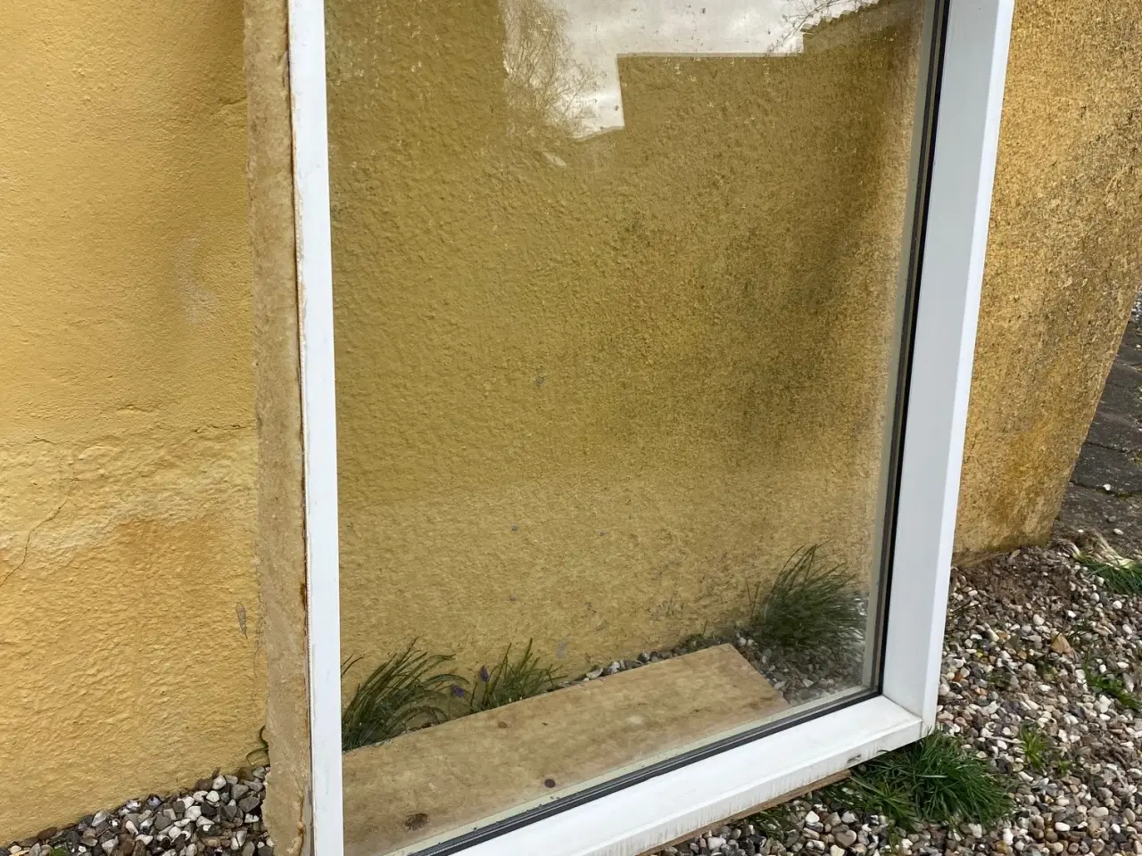 Billede 2 - Plastvindue med fastkarm
