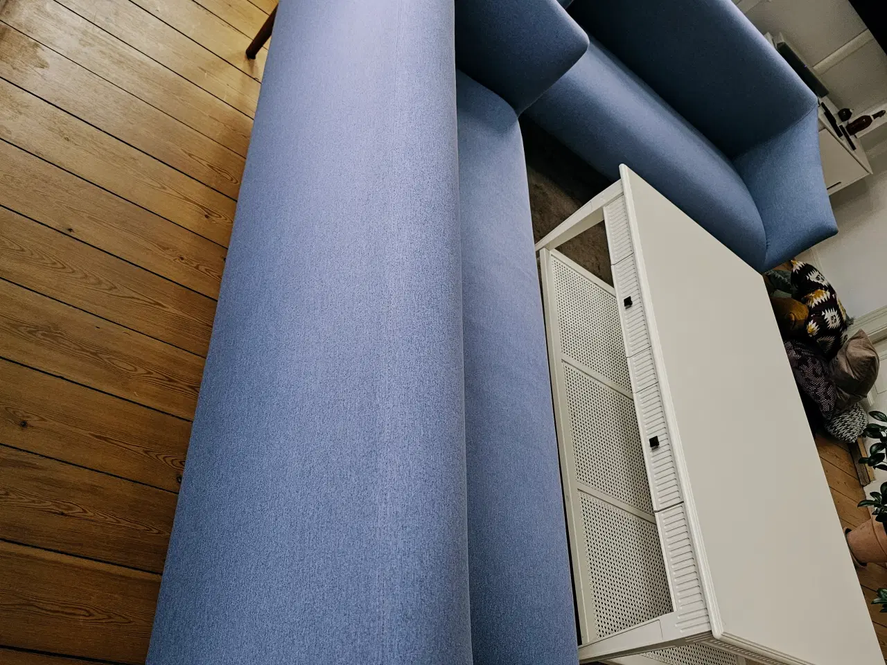 Billede 2 - Flot dueblå sofagruppe 3+2+1