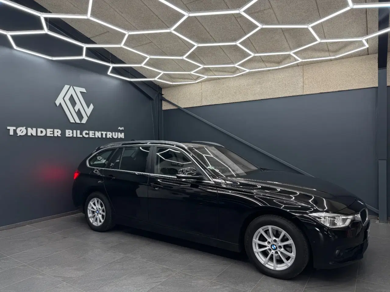 Billede 3 - BMW 320d 2,0 Touring Advantage aut.