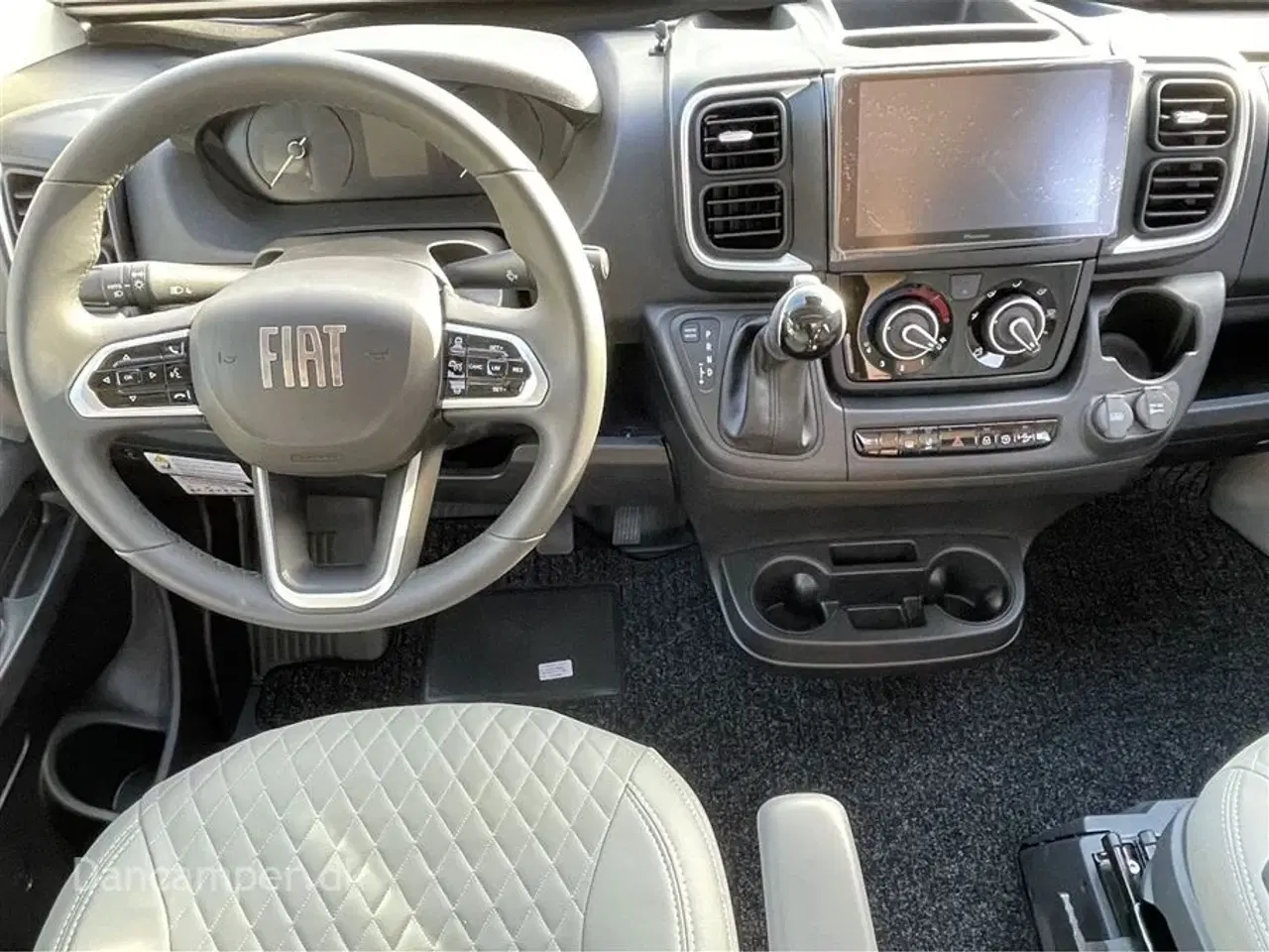 Billede 13 - 2026 - Chausson V697 Sport Line Super vintercamper, 140 HK, 8-trins automatgear, adaptiv fartpilot. Tilbehørs-, Connect-, Safety- og Artic pakke m.m.m..