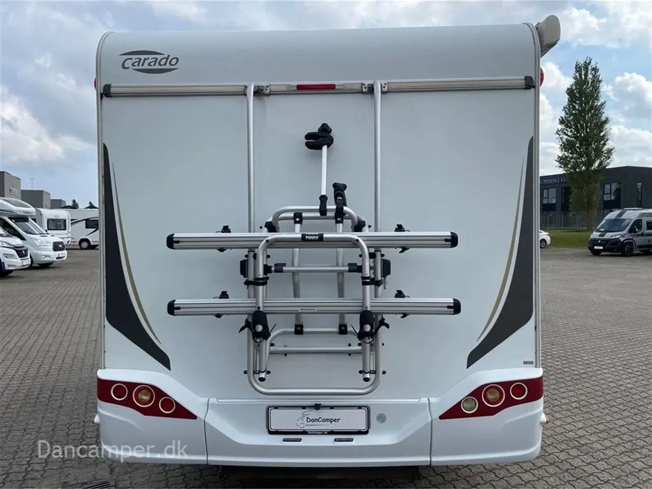 Billede 4 - 2018 - Carado T 135   Pæn og velholdt camper. Fransk seng, solceller.