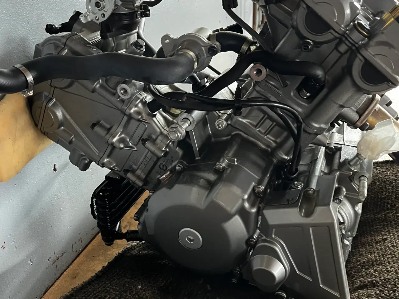 Billede 3 - Suzuki SV650S ny motor