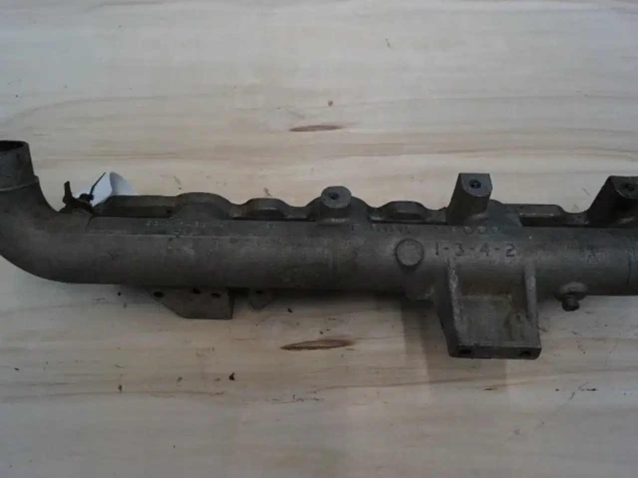 Billede 9 - Ford 7710 Indsugnings Manifold E0NN9425AA