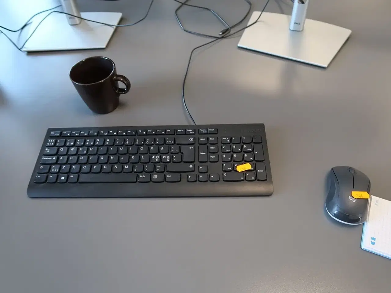 Billede 2 - 2 stk. computerskærme DELL P2725H, tastatur, mus, dockingstation, headset