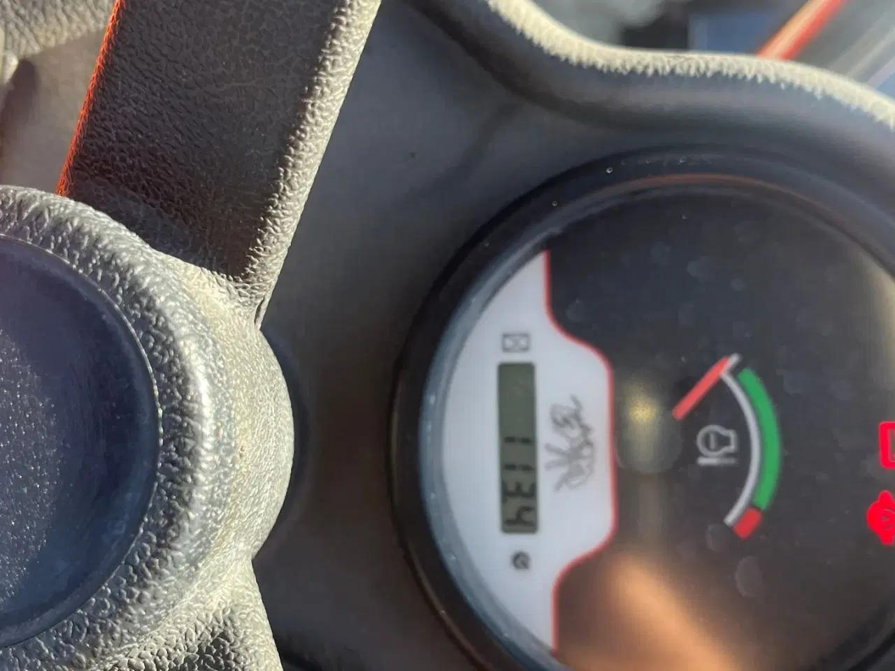 Billede 14 - Kubota RT100-2 med skovl og gafler kun kørt 113T