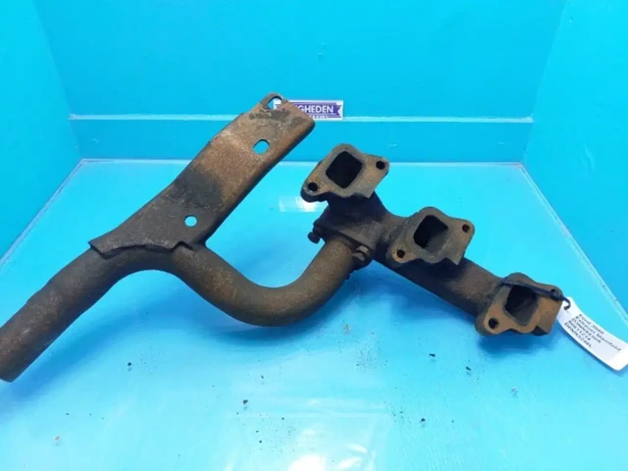 Billede 8 - Ford 3000 Manifold D3NN9430A