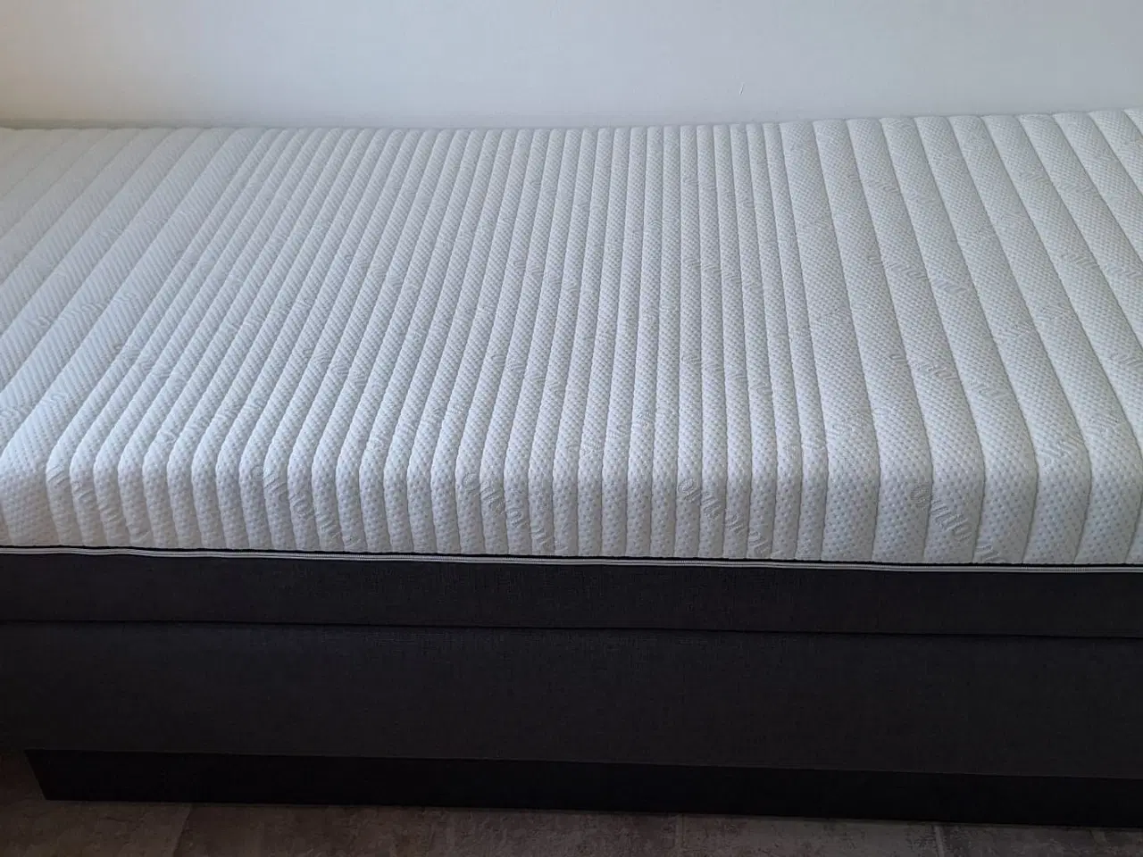 Billede 1 - Dunlopillo Pure Deluxe elevationsmadras 2 stk.