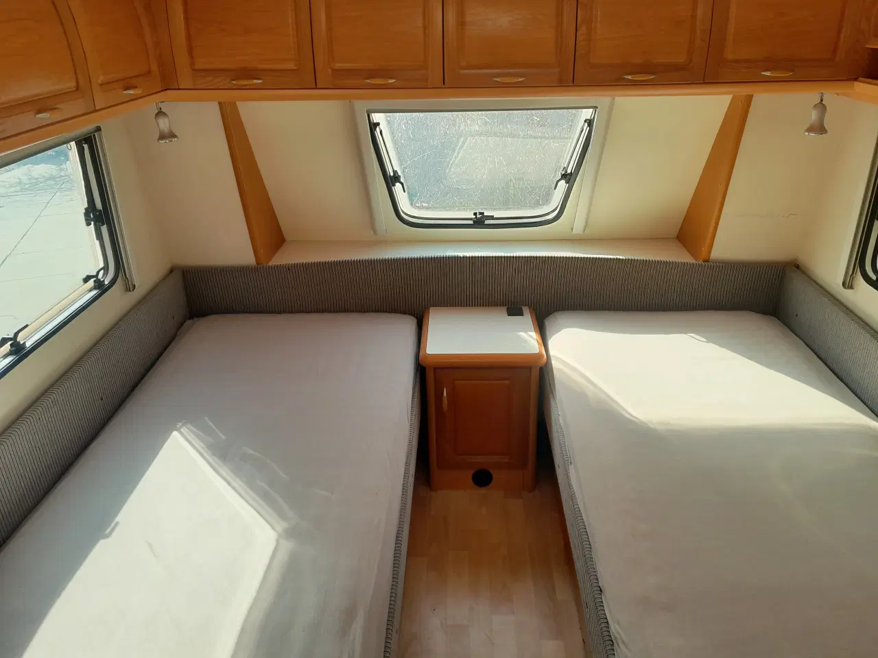 Billede 6 - Hobby 610 ul, årg 05 Rigtig fin fastlægger, vogn, 