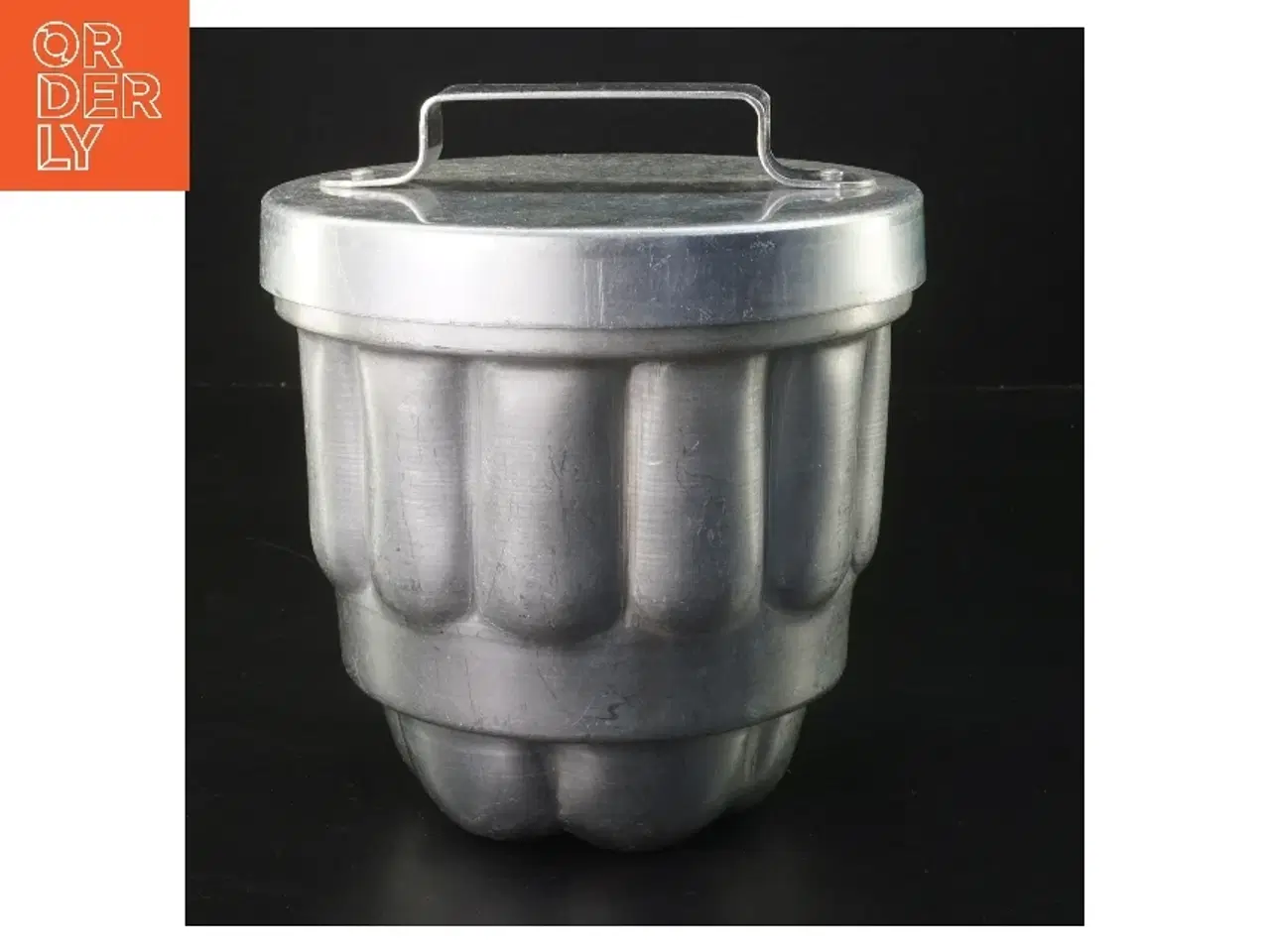 Billede 1 - Vintage is / buddingform i aluminium (str. Ø 14,5 cm længde 15 cm)