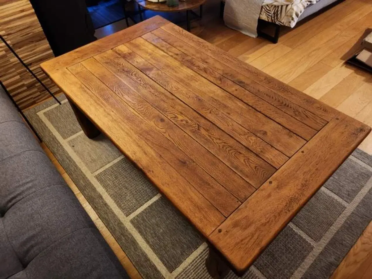 Billede 3 - Sofabord massivt træ