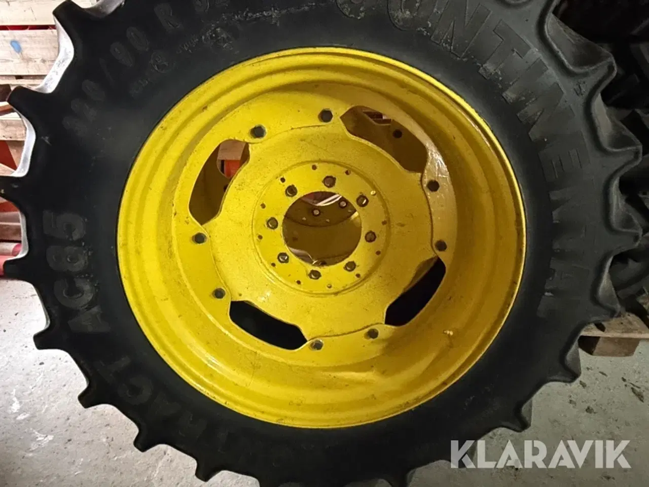 Billede 9 - Traktordæk Continental 4 styk