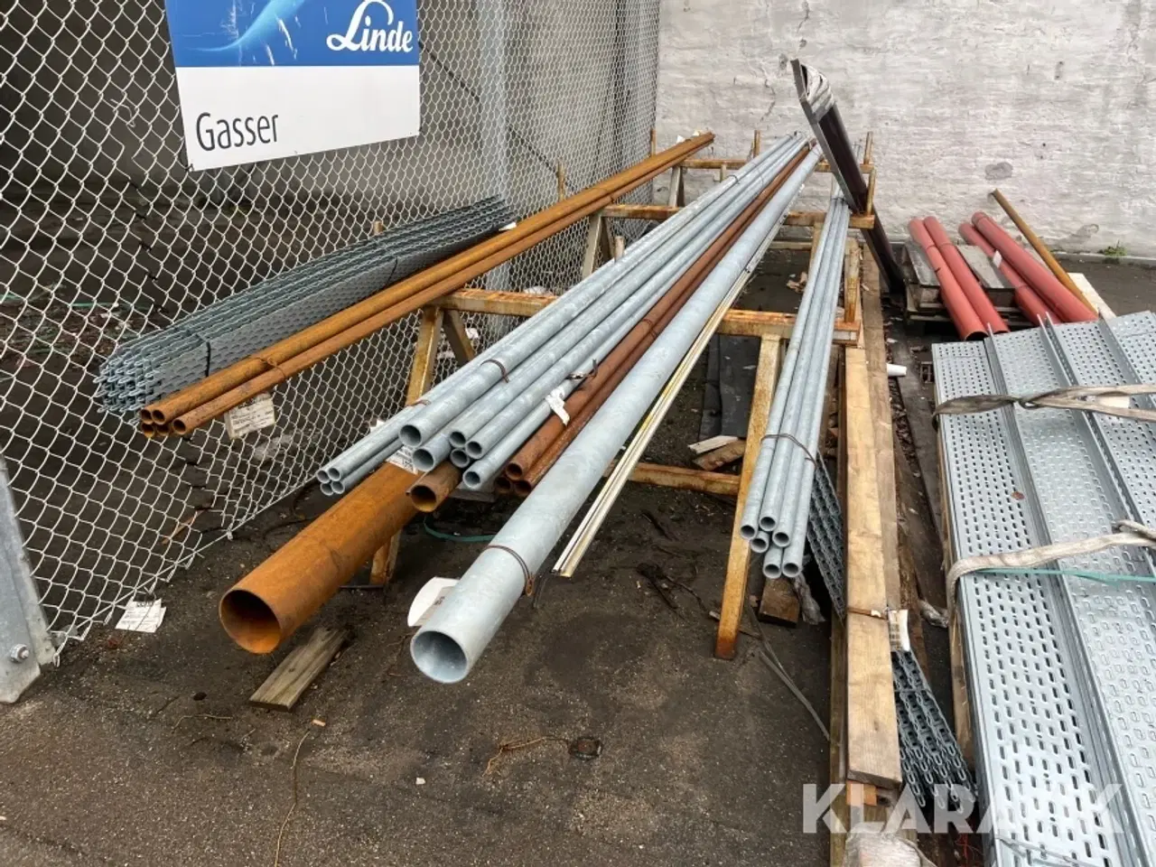 Billede 4 - Diverse rør, kabelbakker