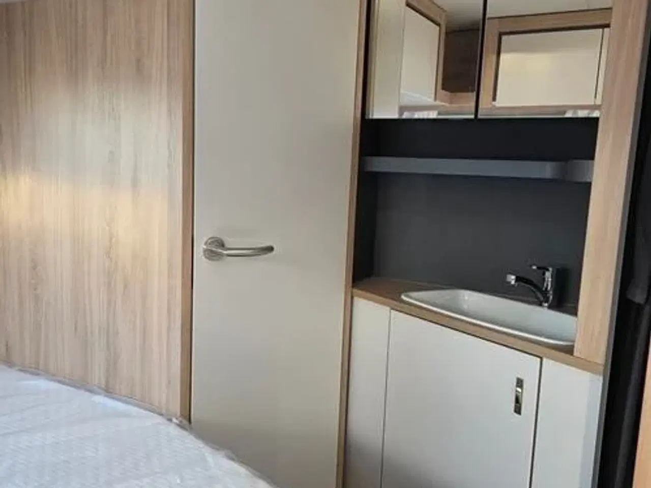 Billede 12 - Knaus SPORT 450  FU -  EFTERÅRTILBUD  Mover Kr: 1. Spar 18.698