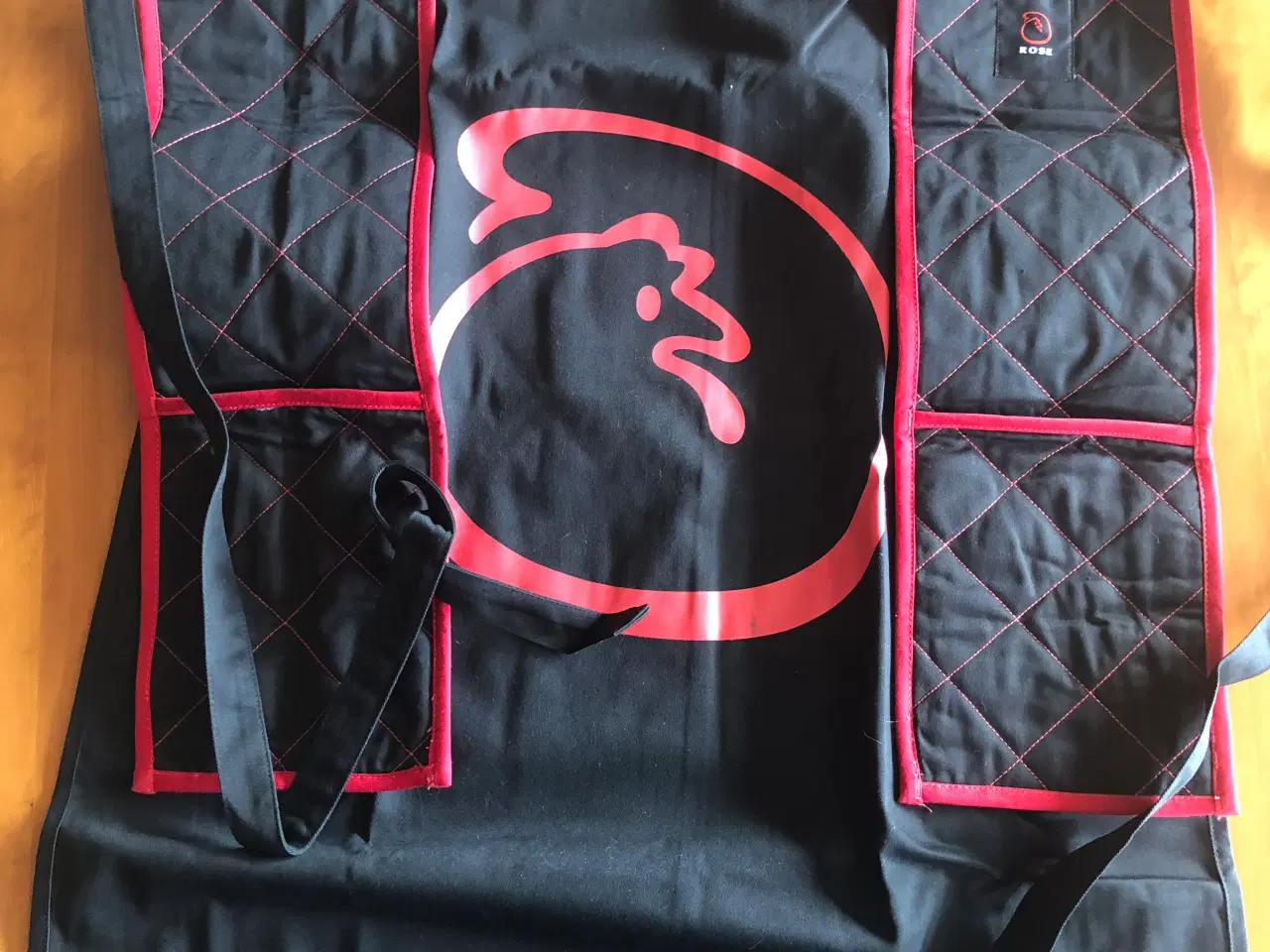 Billede 1 - Forklæde med gode lommer