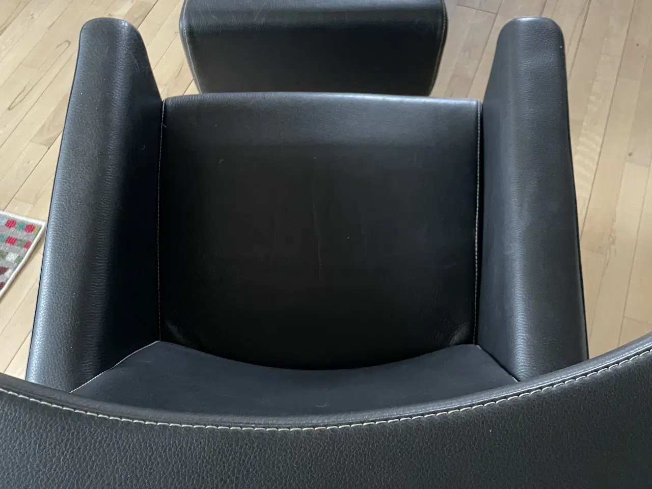 Billede 3 - Lænestol, Anders Nørgaard “RAM” m. fodskammel