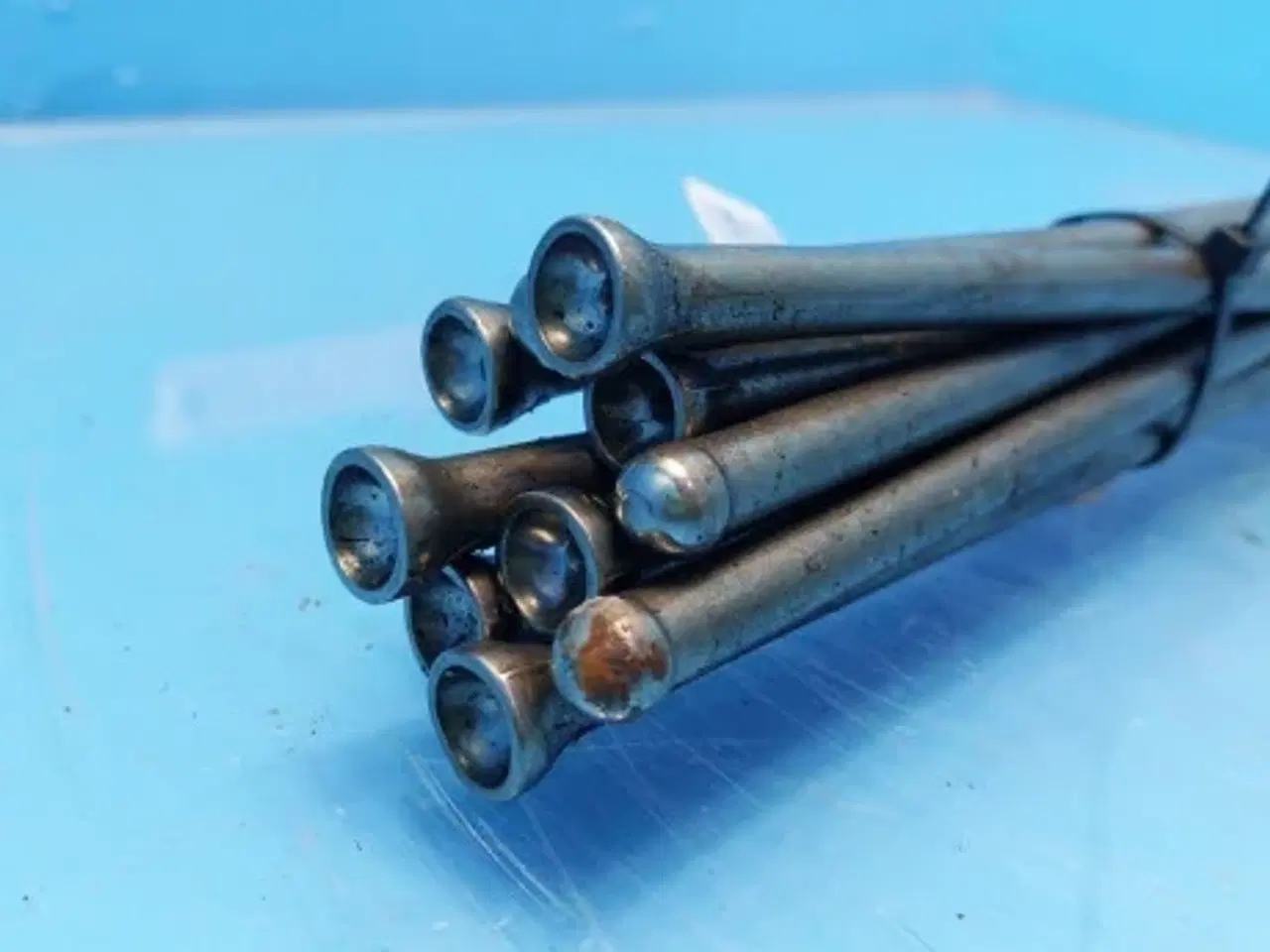 Billede 8 - Iveco 8460 SRI 10 Stødstænger 61320259 10 stk