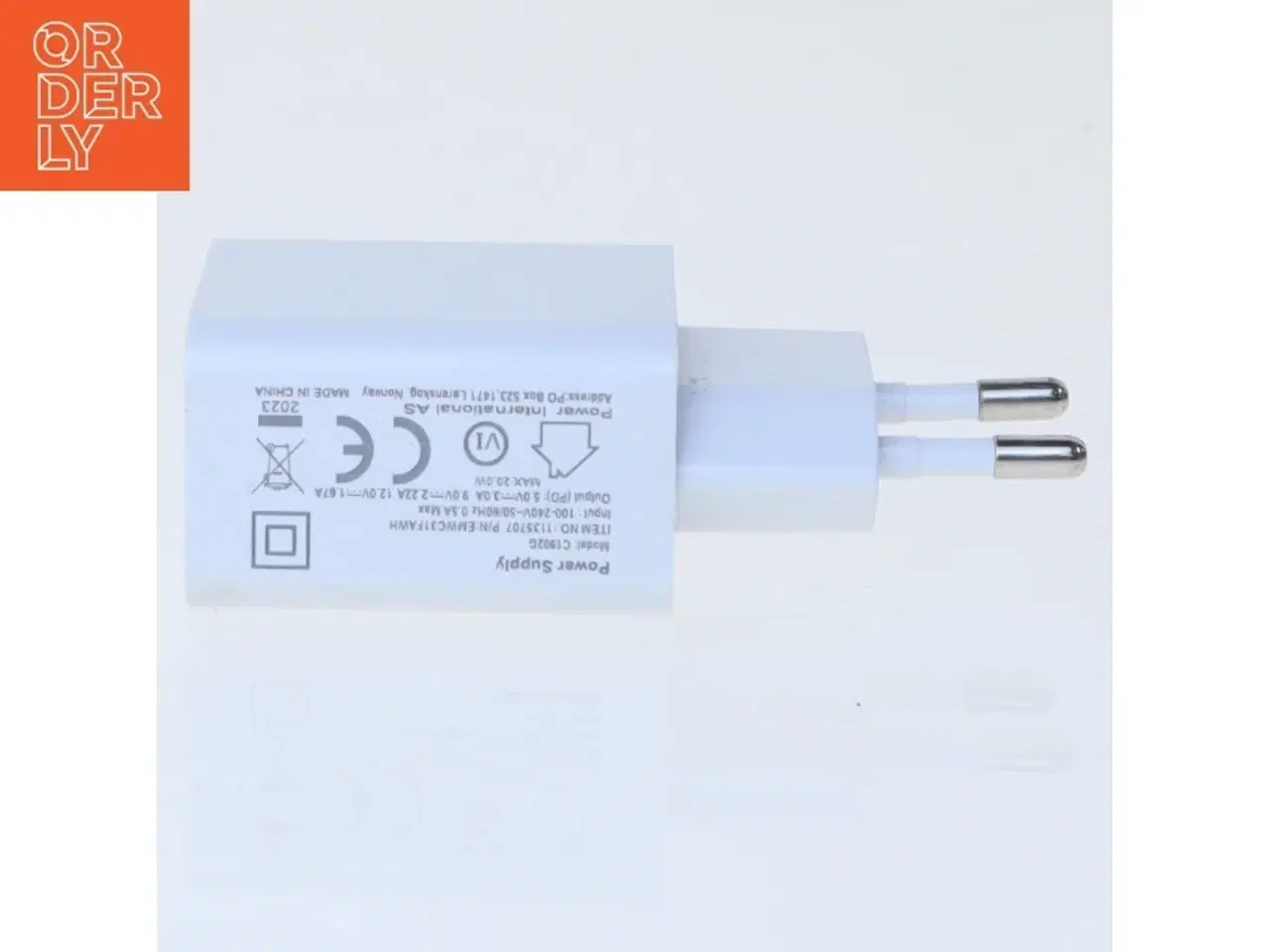 Billede 1 - Hvid USB-oplader (str. 8x4 cm)