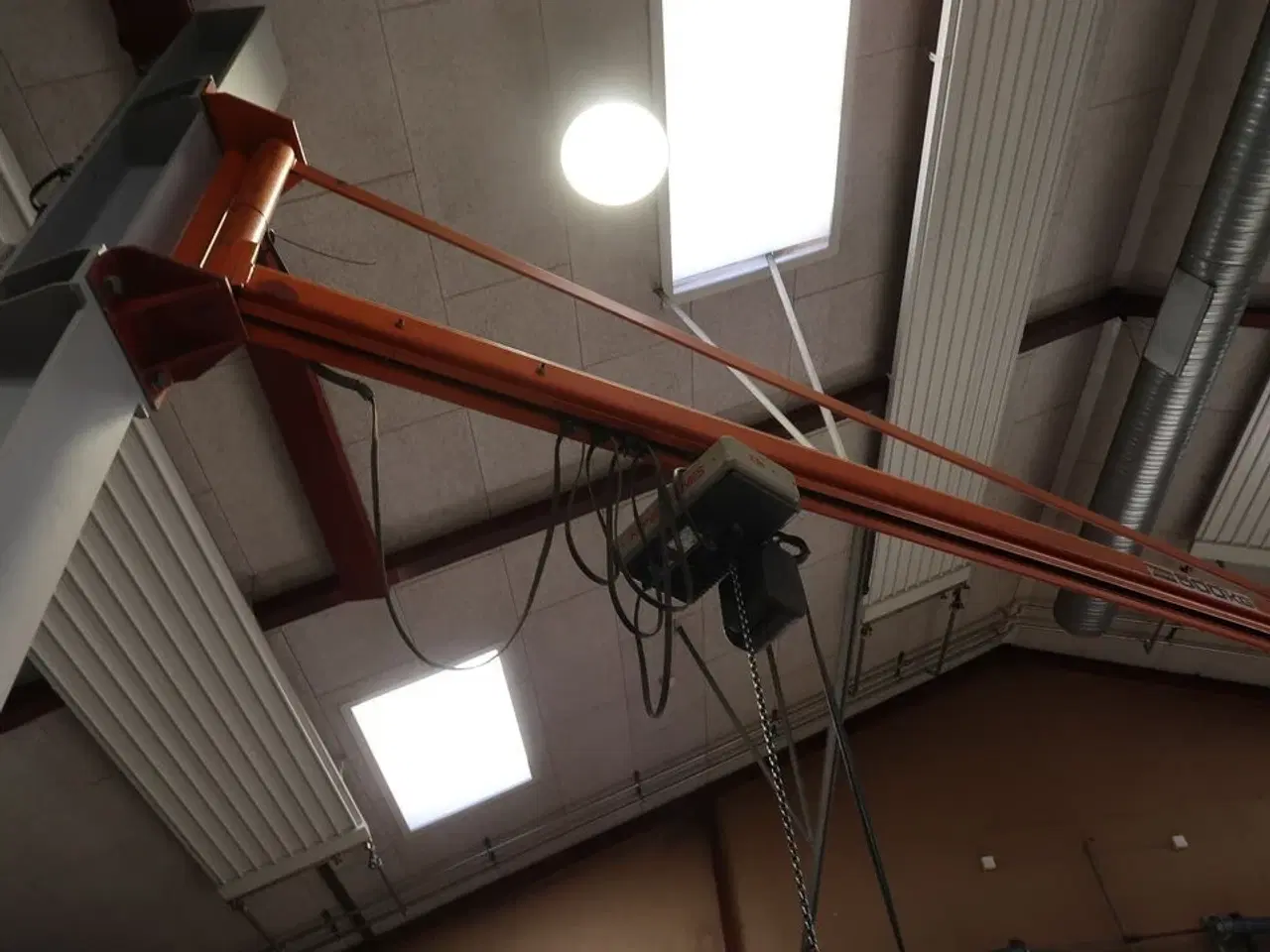 Billede 6 - Søjlesvingkran med el-kædetalje 500 Kg