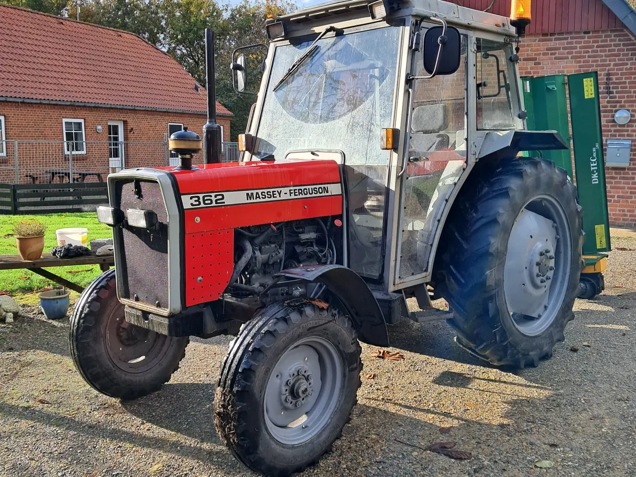 Billede 2 - MASSY-FERGUSON 362-2WD inklusiv klipper.