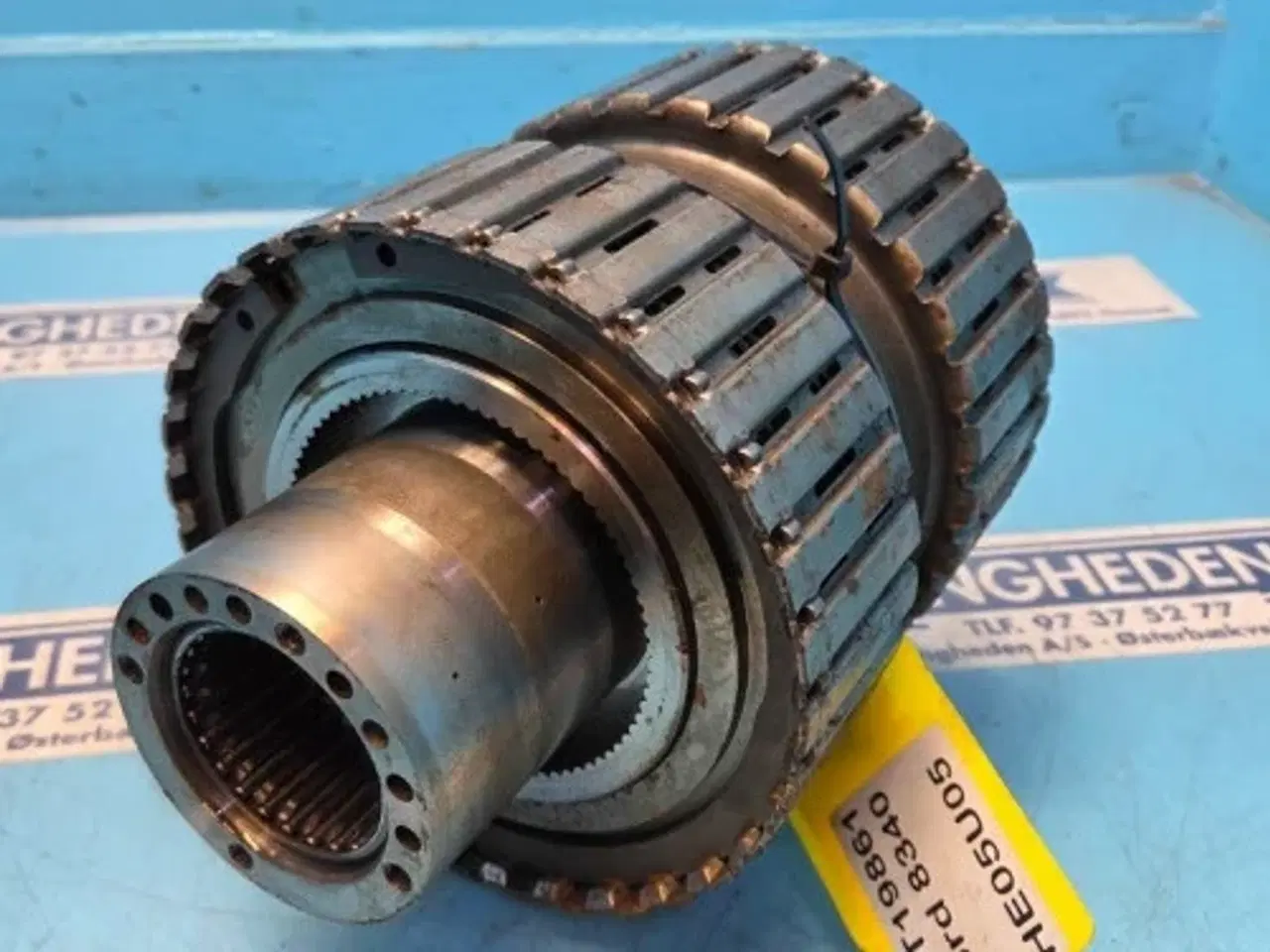 Billede 12 - Ford 8340 Koblinghus 82016096