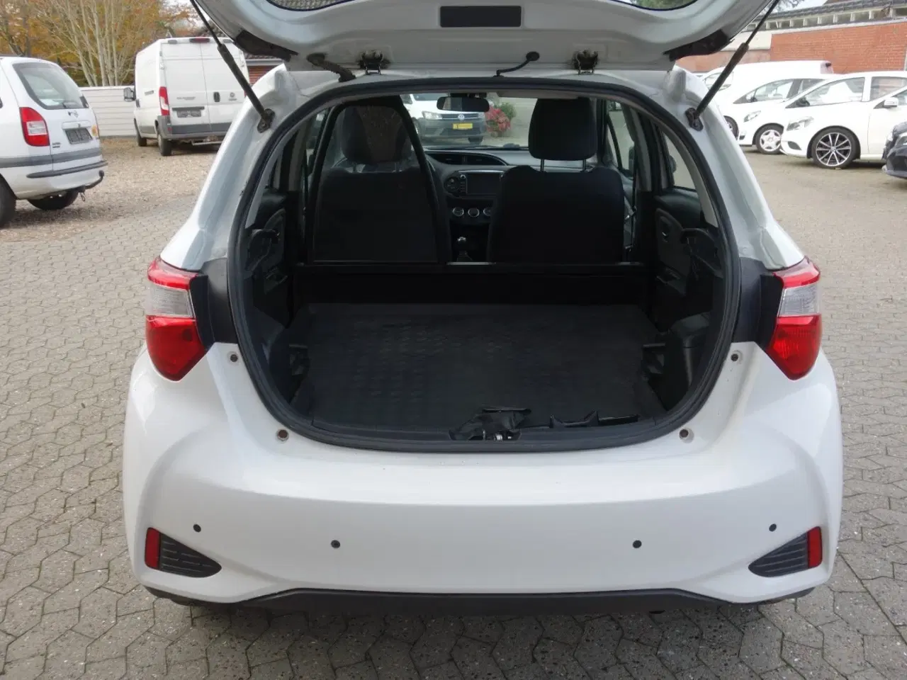 Billede 16 - Toyota Yaris 1,0 VVT-i T2 Van