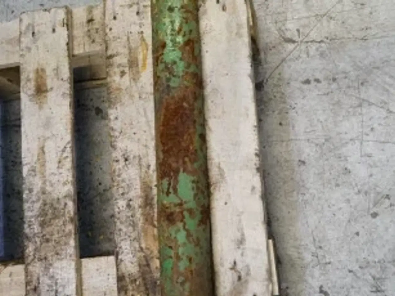 Billede 12 - John Deere 4040 R.H. Liftarm AR80666