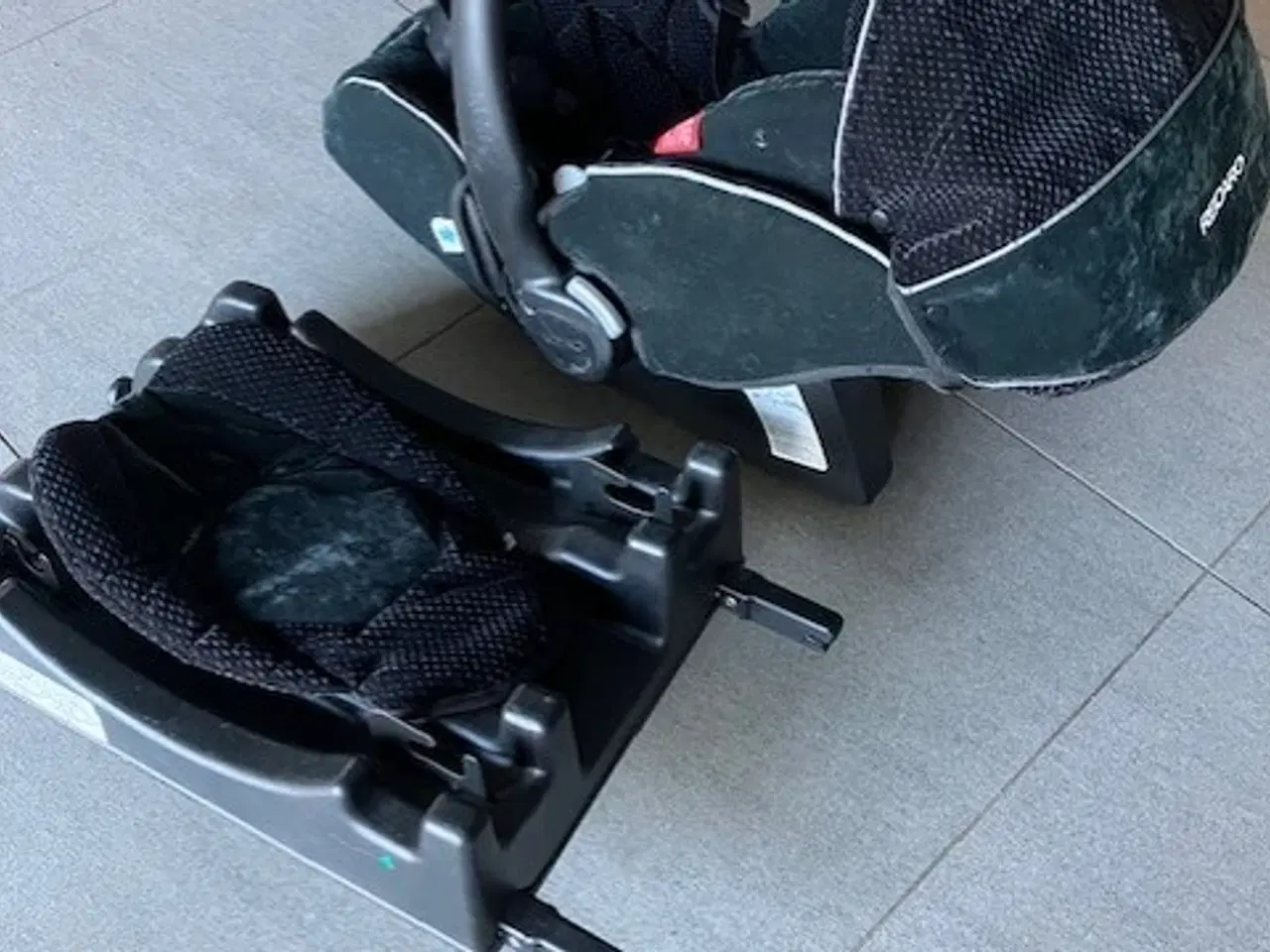 Billede 3 - Baby stol med isofix og løftebeslag 