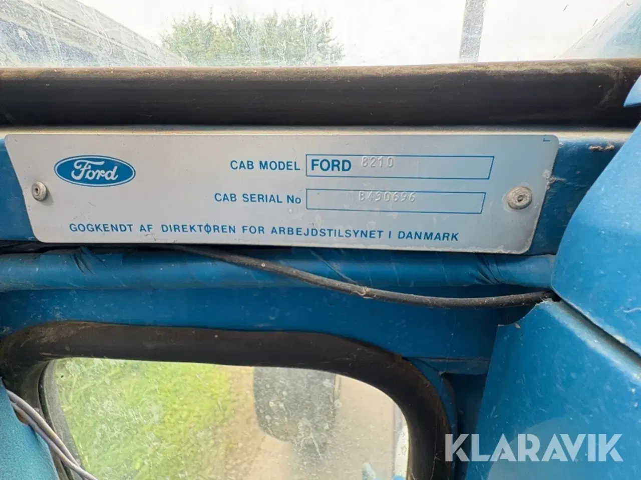 Billede 7 - Traktor Ford 8210 Turbo med front løfter og A-ramme