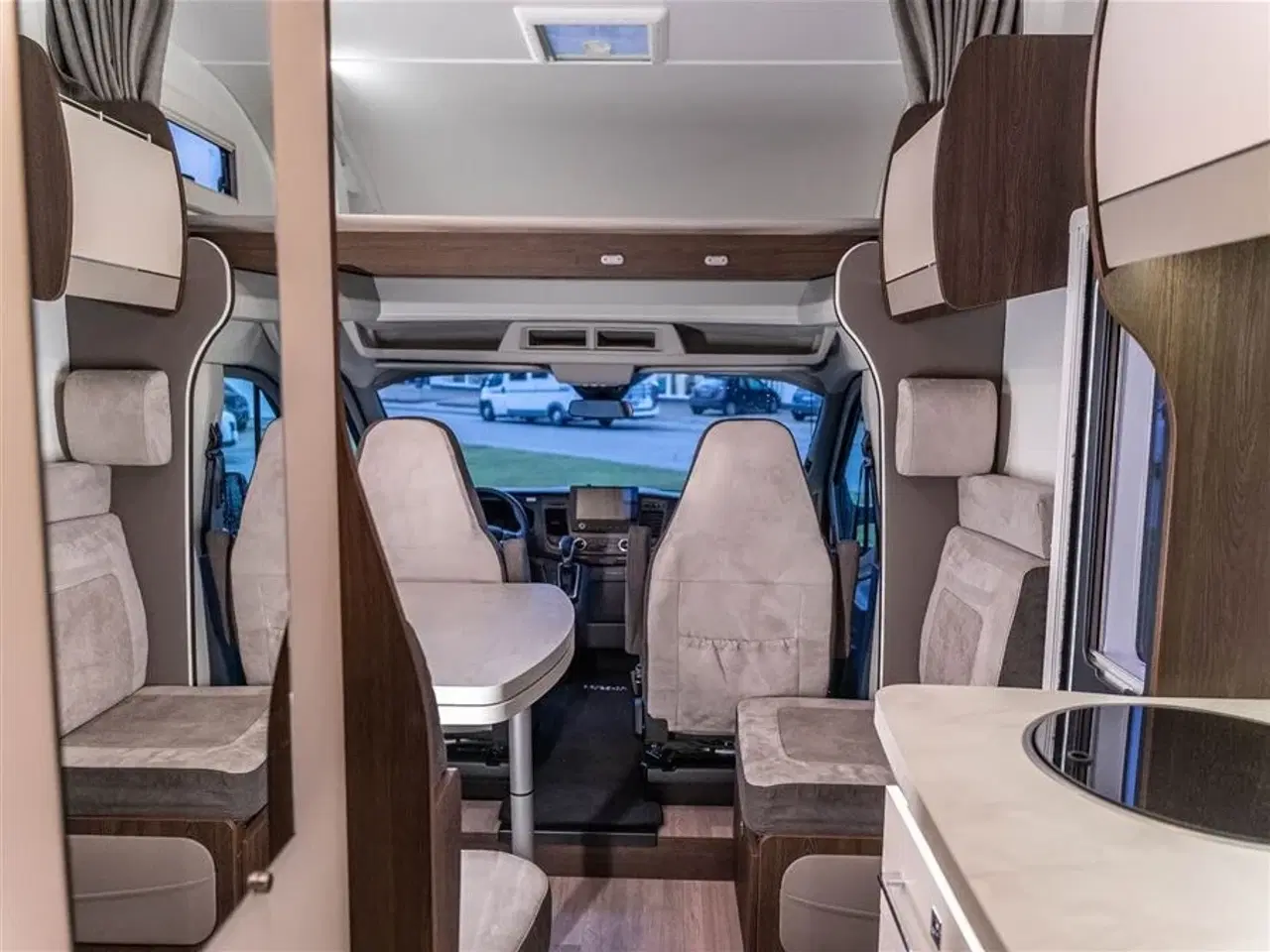 Billede 4 - 2022 - Benimar Sport 340