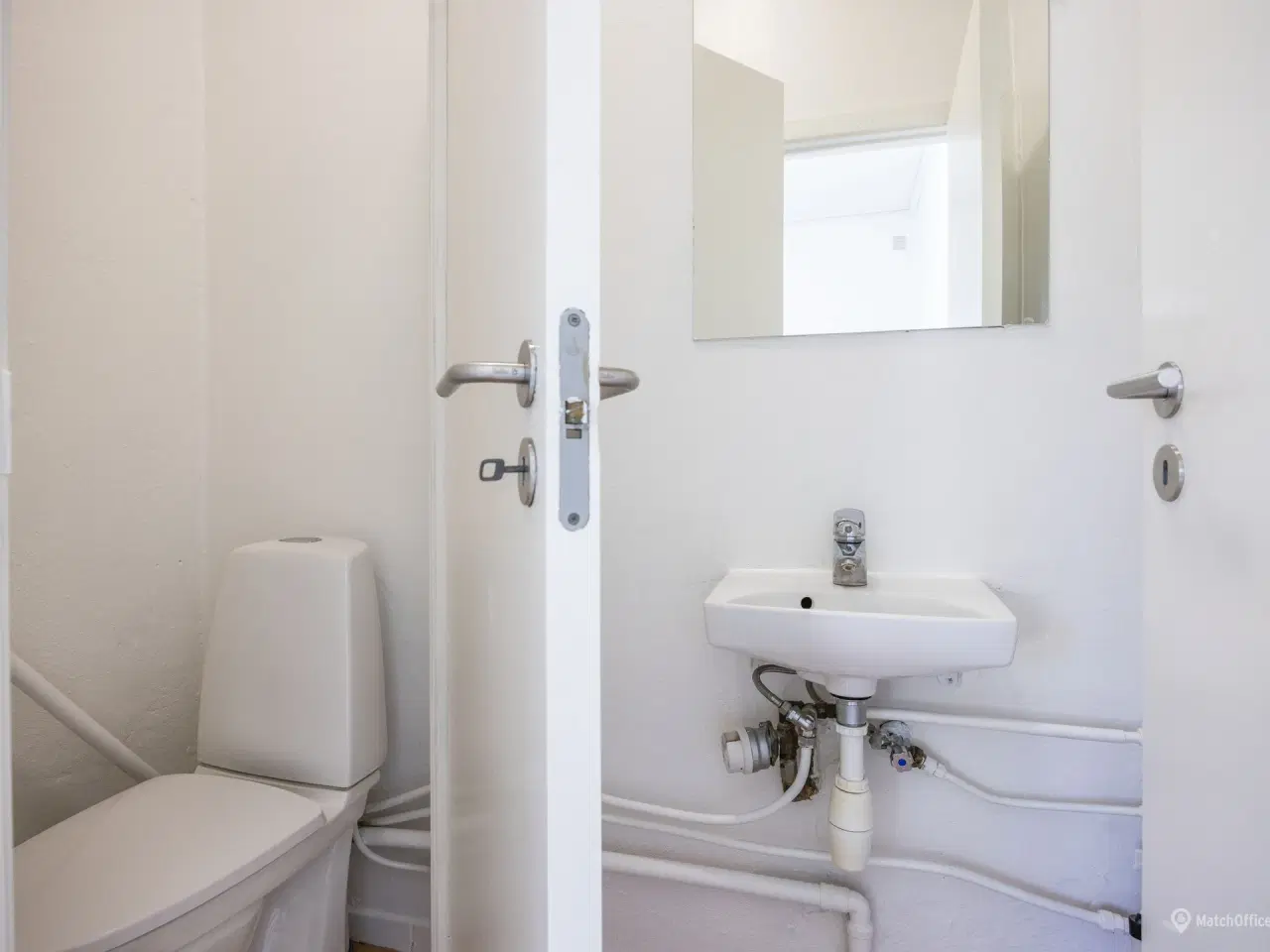 Billede 7 - Bliv Set! Erhvervslokale med maksimal synlighed og muligheder