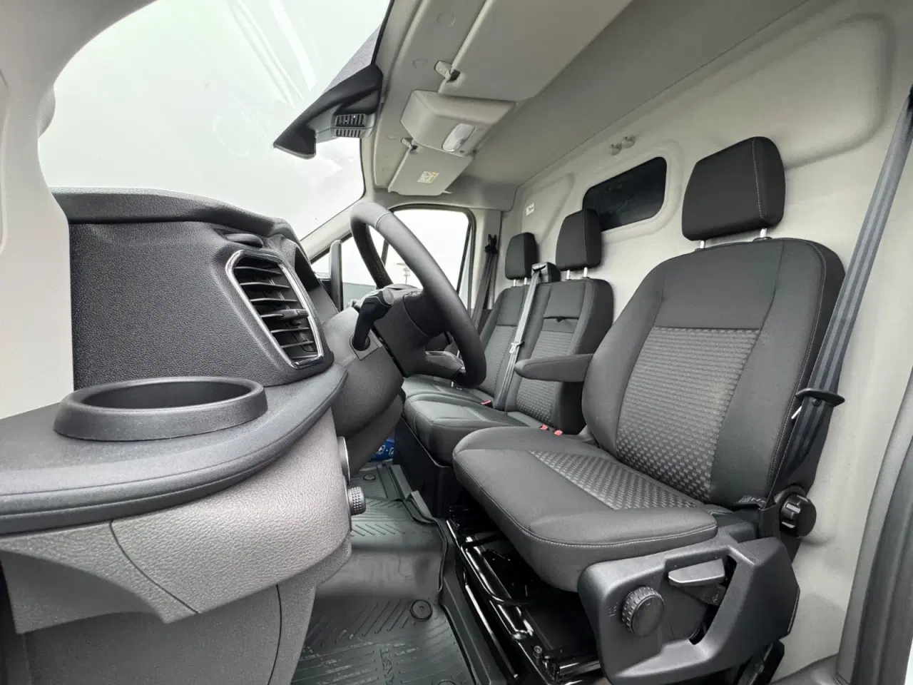 Billede 5 - Ford Transit 350 L3 Van 2,0 EcoBlue Trend aut. H2 RWD