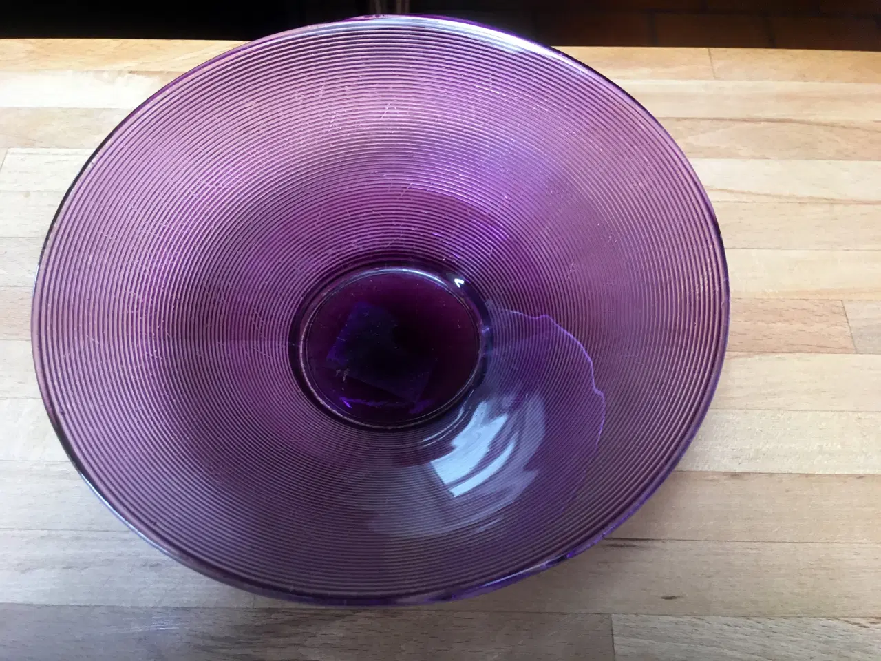 Billede 7 - Glasskåle, farvede i presset glas