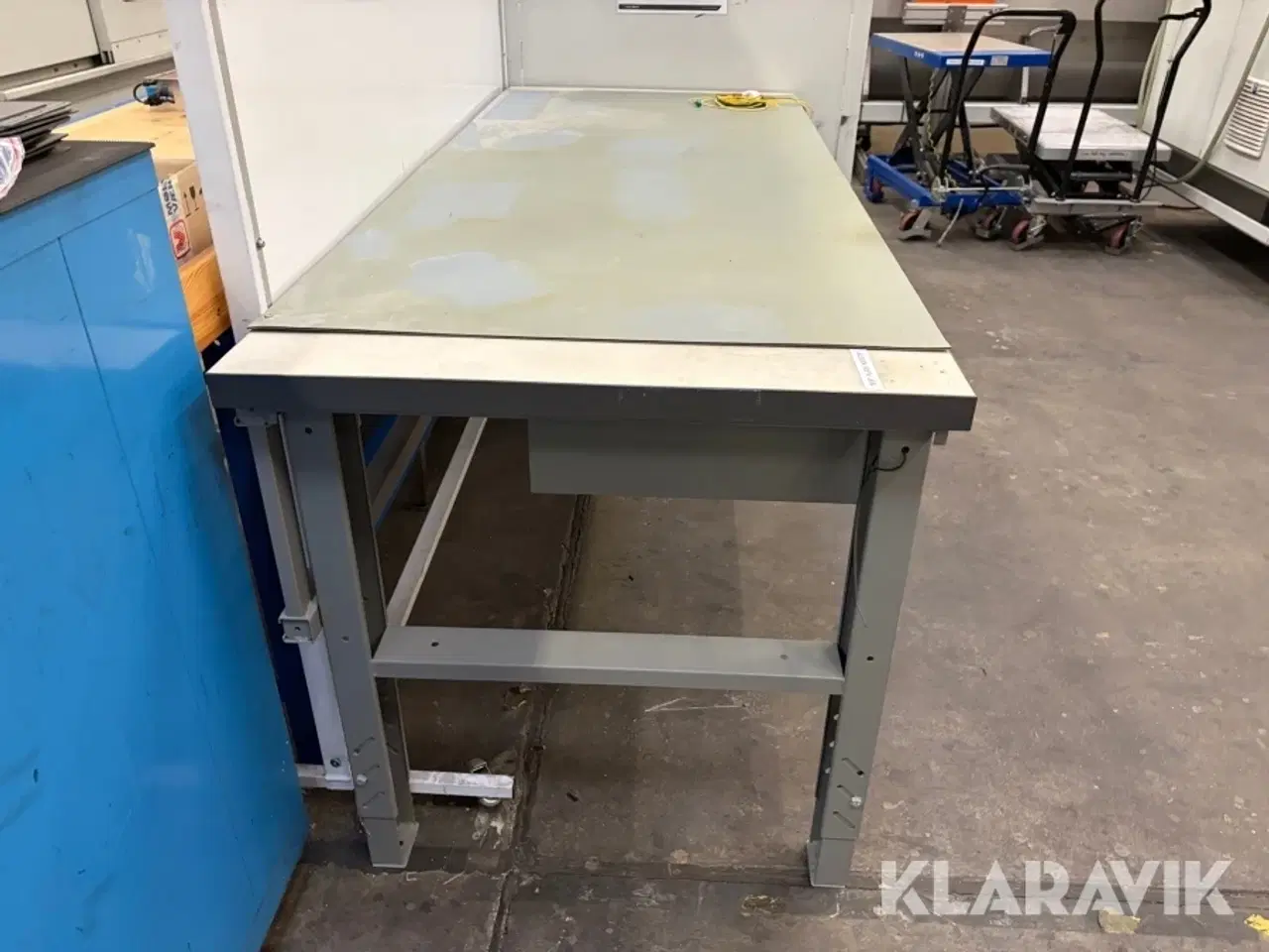 Billede 3 - Arbejdsbord med ESD måtte