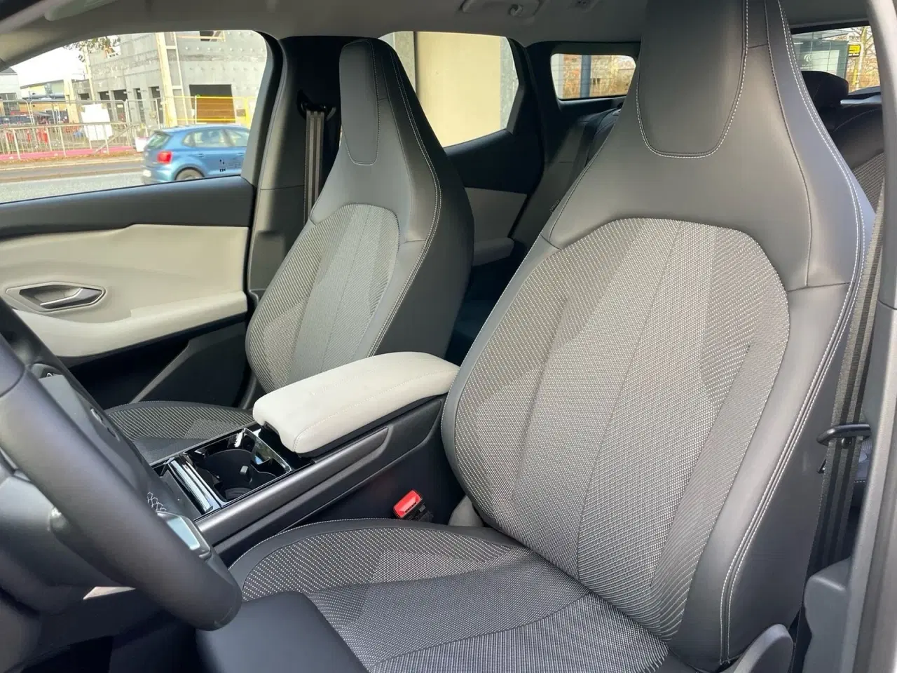 Billede 9 - Ford Explorer 77 Select Extended Range