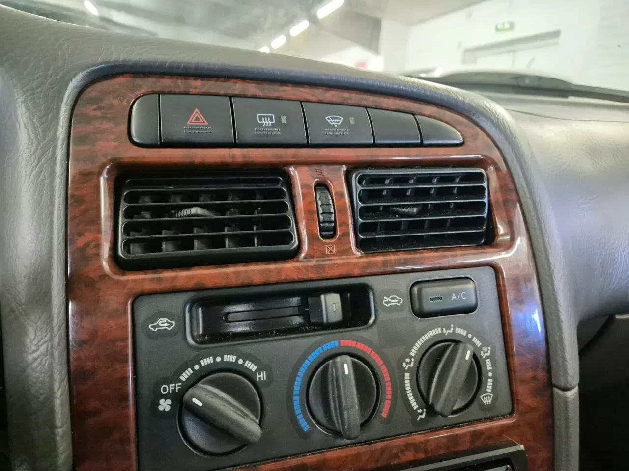 Billede 9 - Toyota Avensis 1,8 Linea Terra 110HK