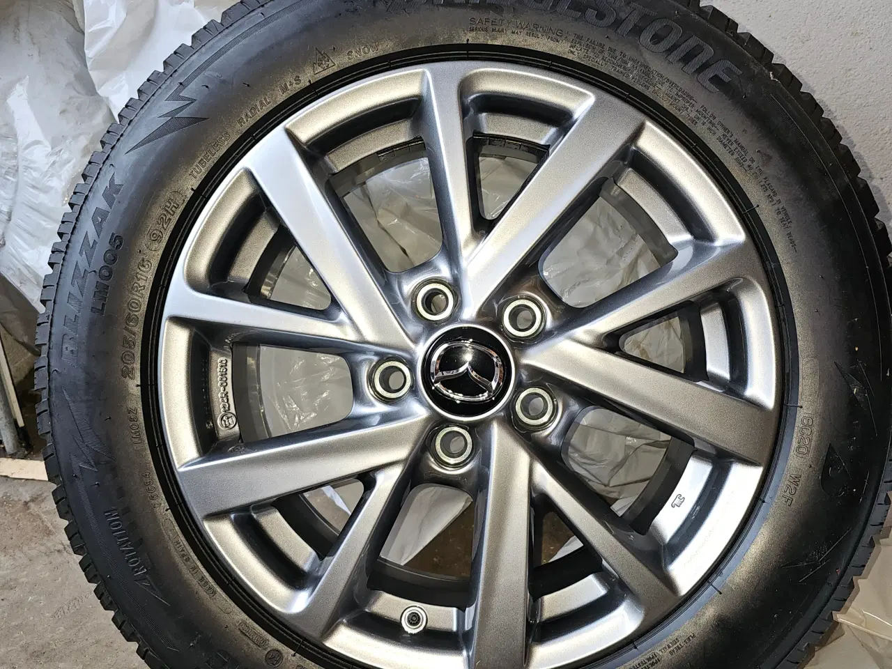 Billede 7 - HELT NYE: Originale Mazda Alufælge m. Testvindende