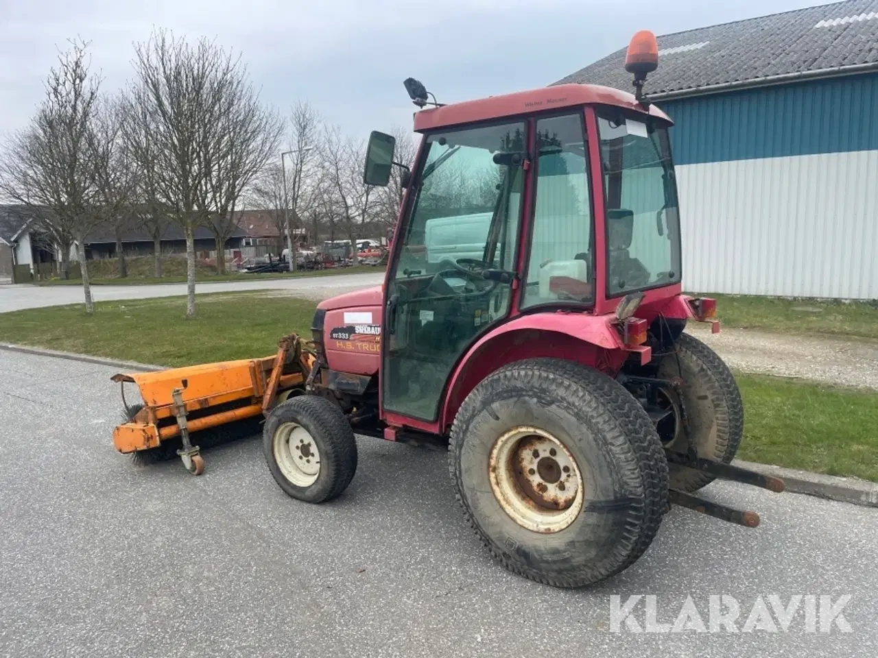 Billede 7 - Traktor Shibaura ST333 HST kompakt med kost