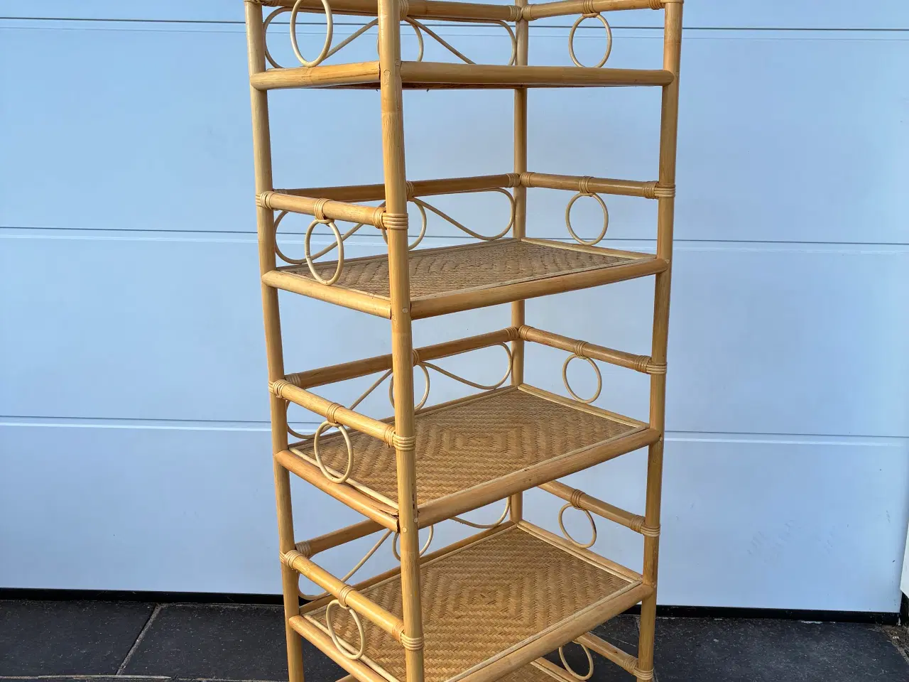Billede 3 - Lækker Retro bambus reol