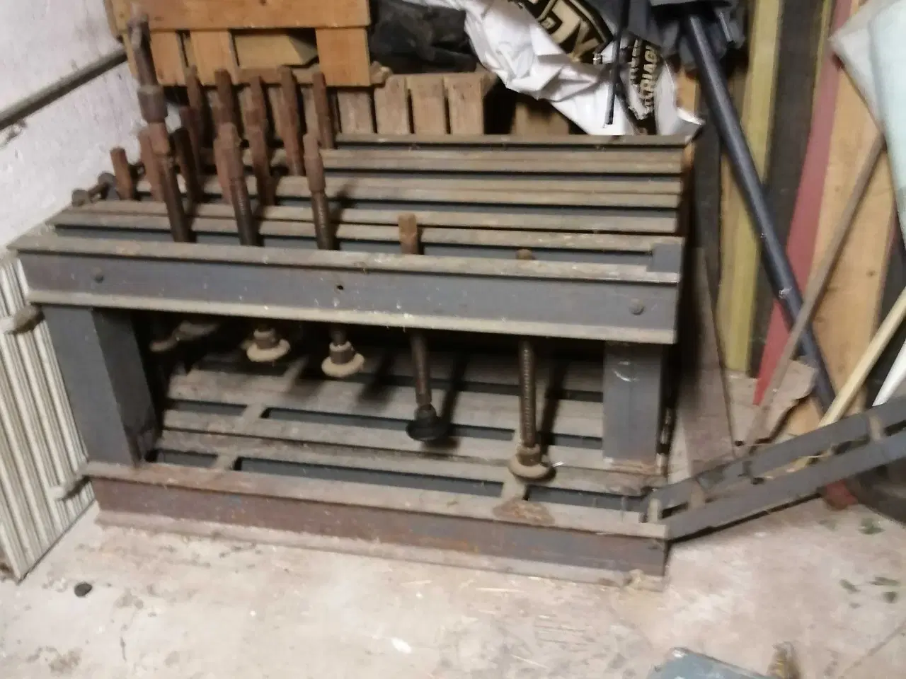 Billede 3 - Bloktvinger. Jernspindler 