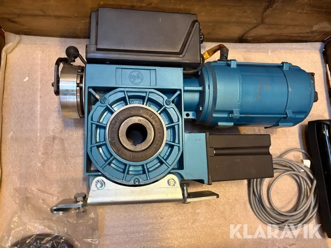 Billede 8 - Elektrisk port Crawford EconoRoll