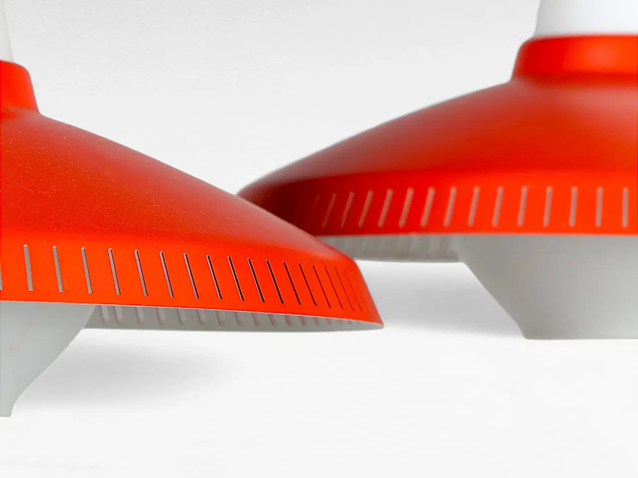 Billede 6 - Et Par Pendler af Bent Karlby for Lyfa (2)