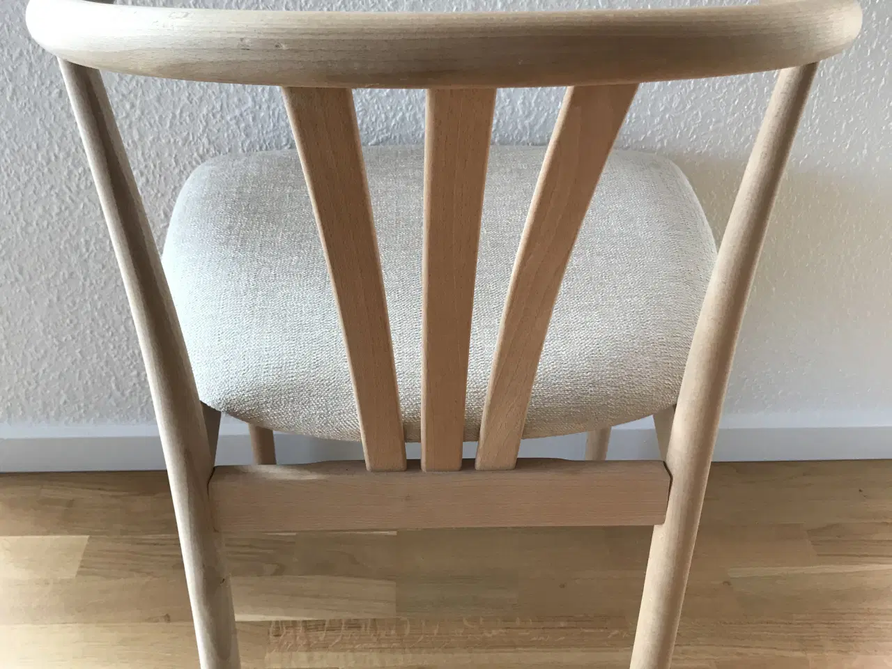 Billede 2 - Én stol