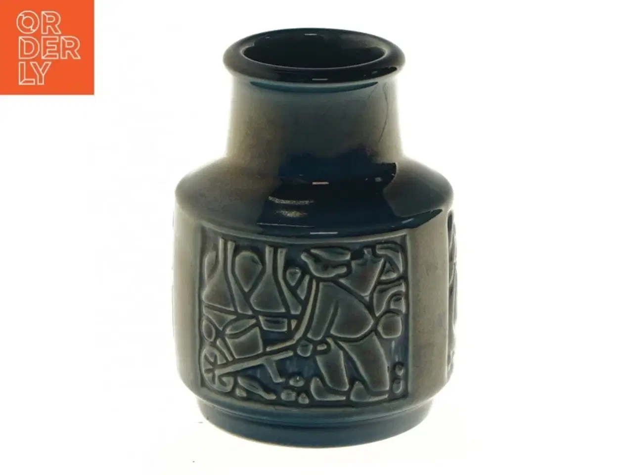 Billede 2 - Blå keramikvase med relief (str. 12x9 cm) fra Michael Andersen keramik